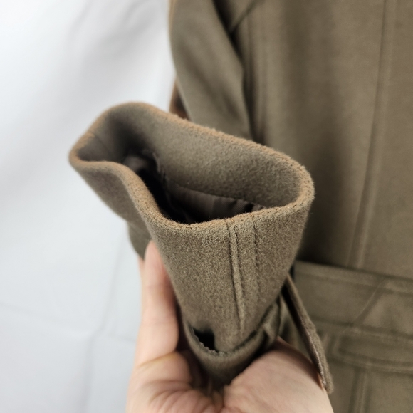 Burberry wool/cashmere coat size 6 with removable collar - Picture 7 of 14